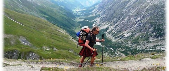 Hiker dressed in a kilt - Description of walking the TMBs northern half – Tour du Mont Blanc